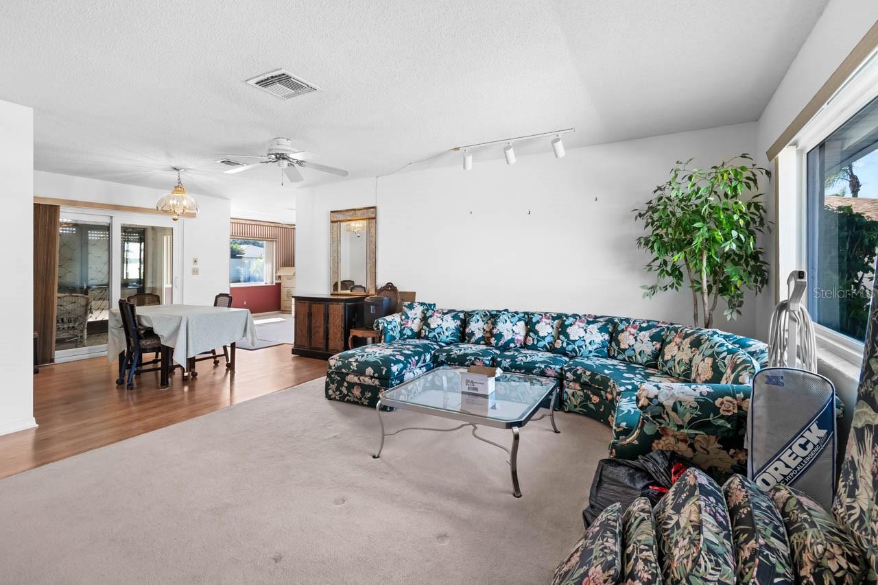 606 FORT DUQUESNA DR, SUN CITY CENTER, FL, 33573