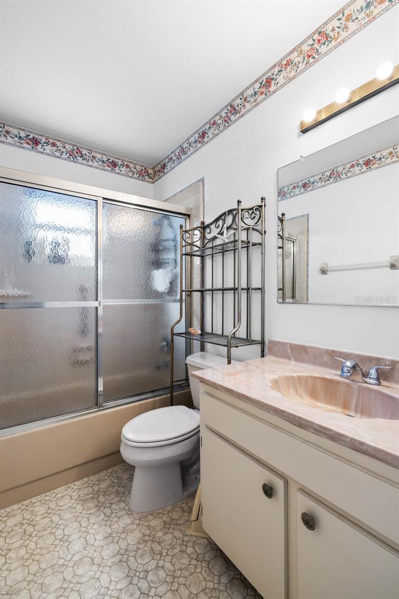 606 FORT DUQUESNA DR, SUN CITY CENTER, FL, 33573