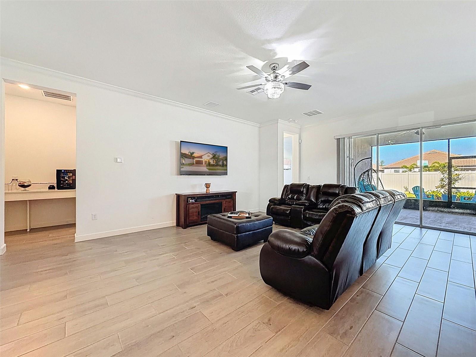 17301 SCUBA CREST ST, WIMAUMA, FL, 33598