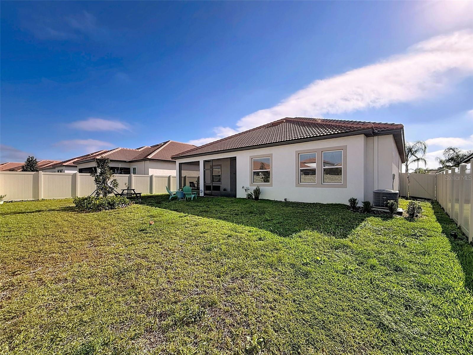 17301 SCUBA CREST ST, WIMAUMA, FL, 33598