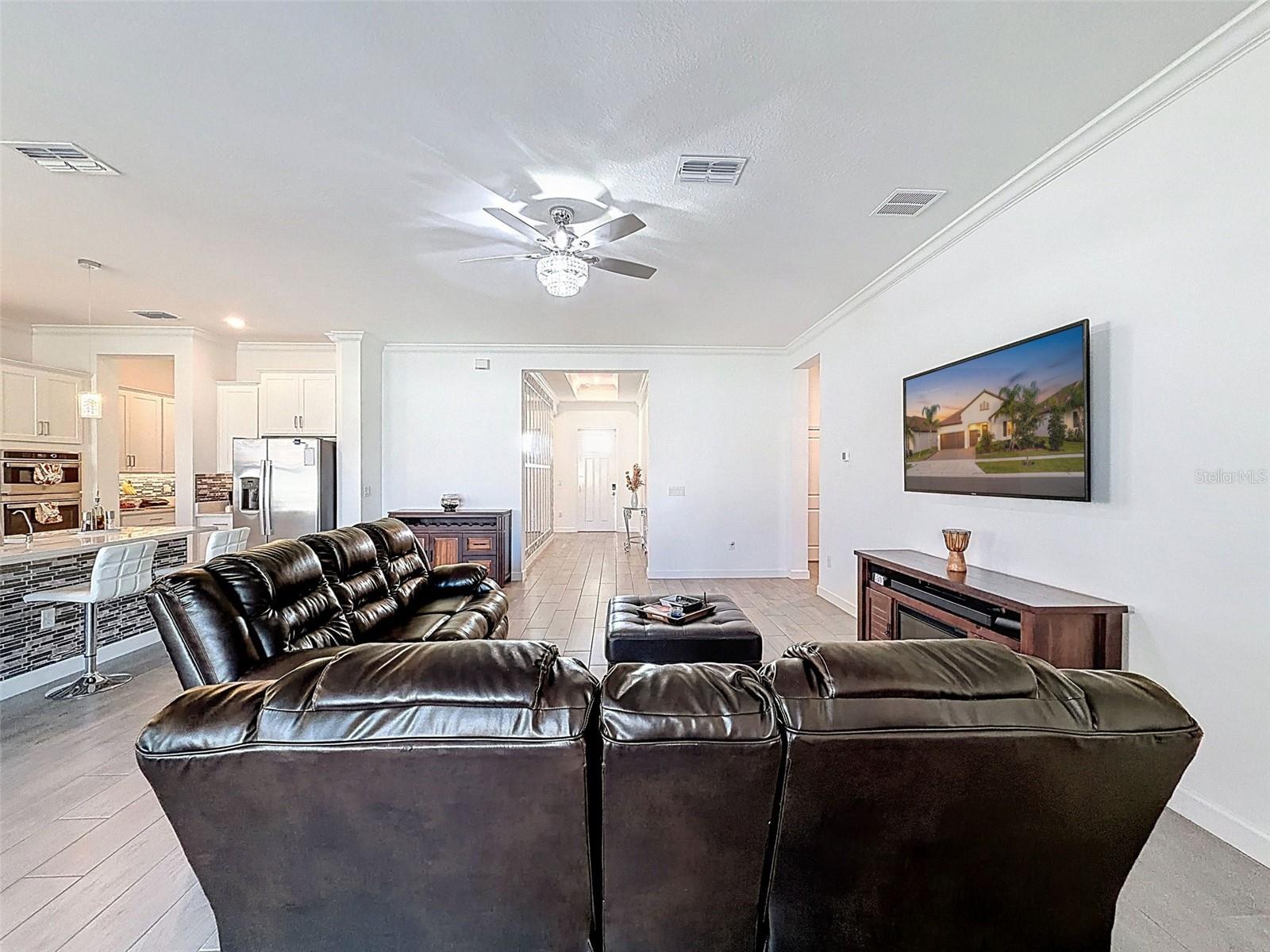 17301 SCUBA CREST ST, WIMAUMA, FL, 33598