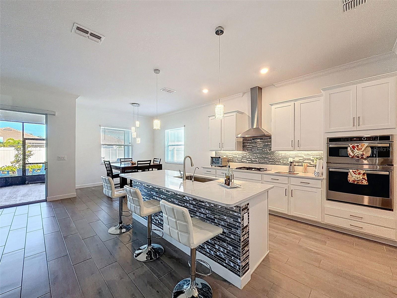 17301 SCUBA CREST ST, WIMAUMA, FL, 33598