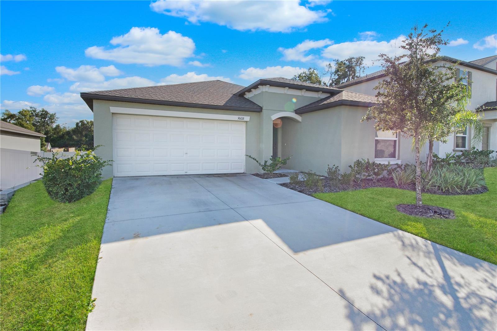 36618 GARDEN WALL WAY, ZEPHYRHILLS, FL, 33541