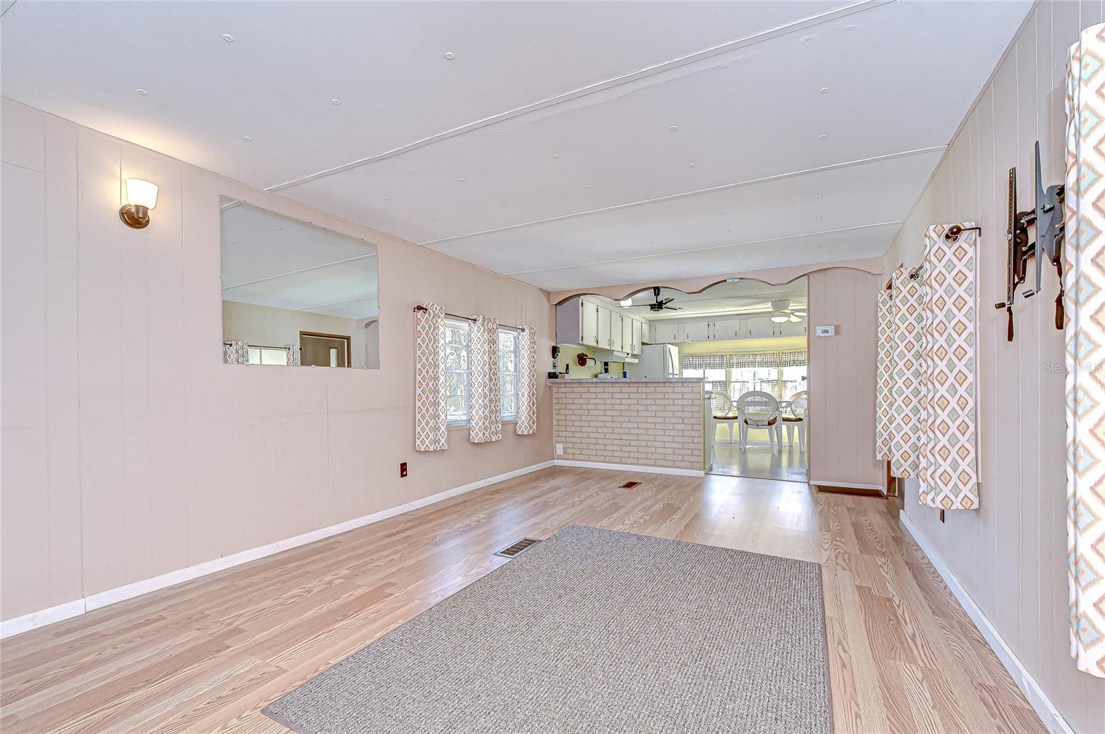 39153 HILLCREST DR, ZEPHYRHILLS, FL, 33542