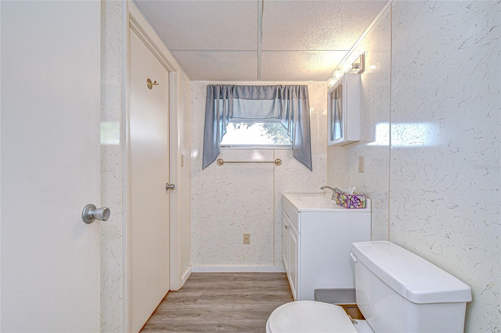 39153 HILLCREST DR, ZEPHYRHILLS, FL, 33542