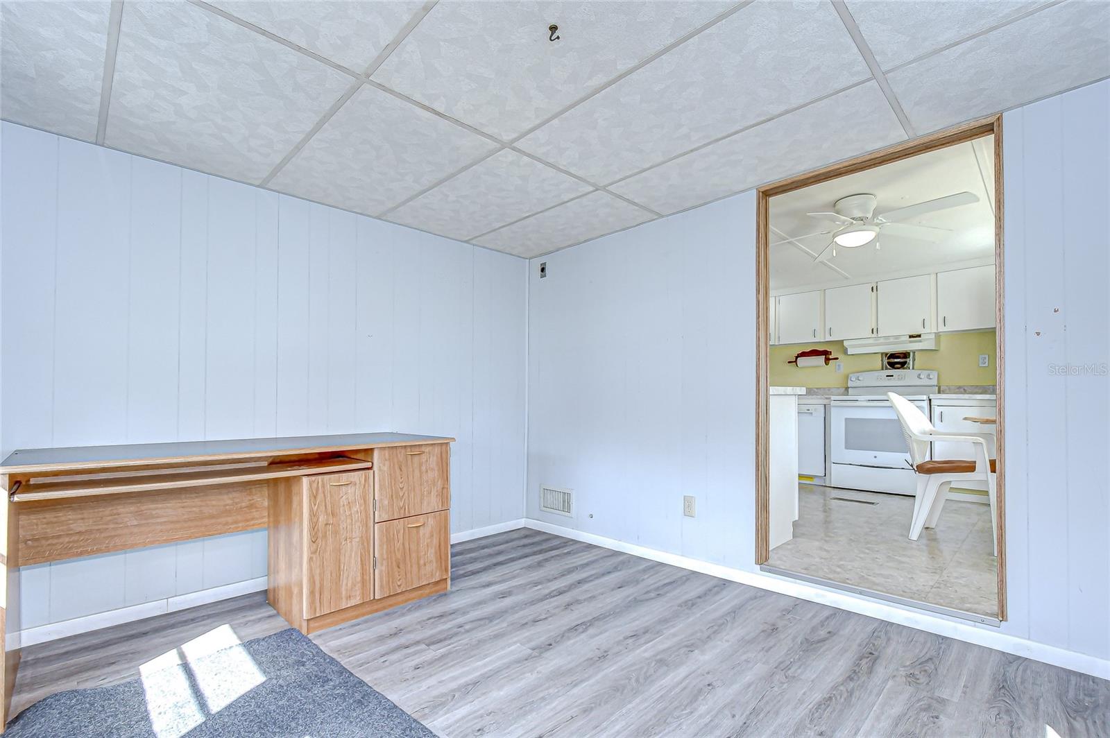 39153 HILLCREST DR, ZEPHYRHILLS, FL, 33542