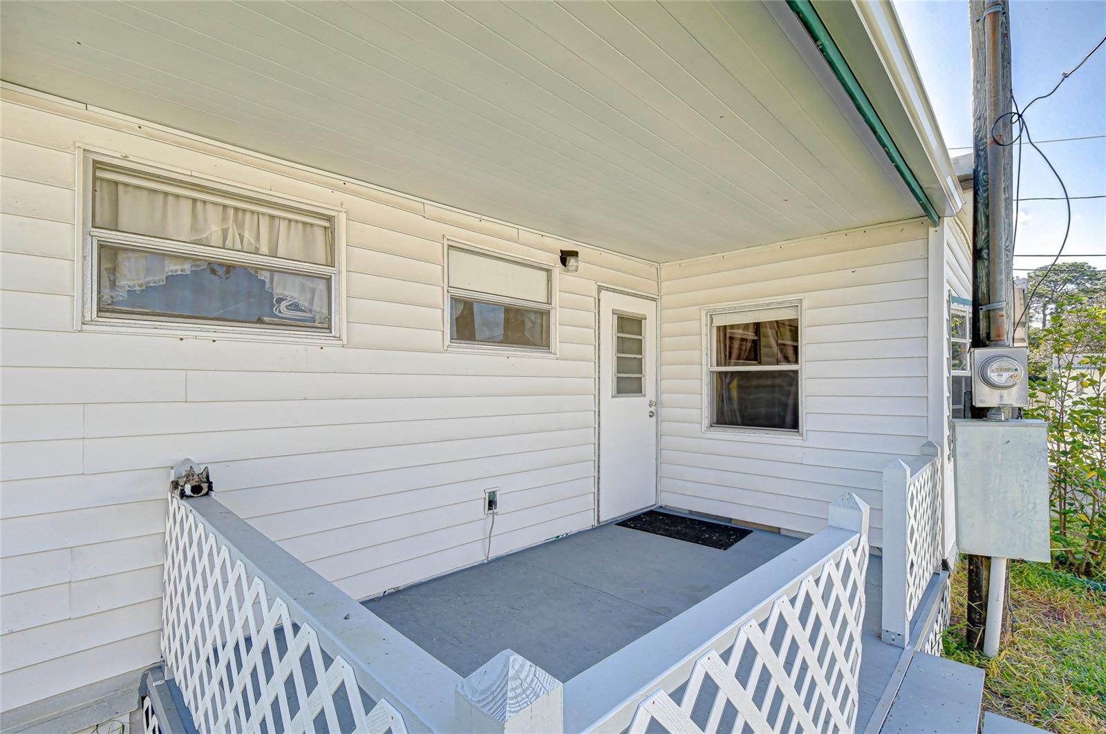 39153 HILLCREST DR, ZEPHYRHILLS, FL, 33542