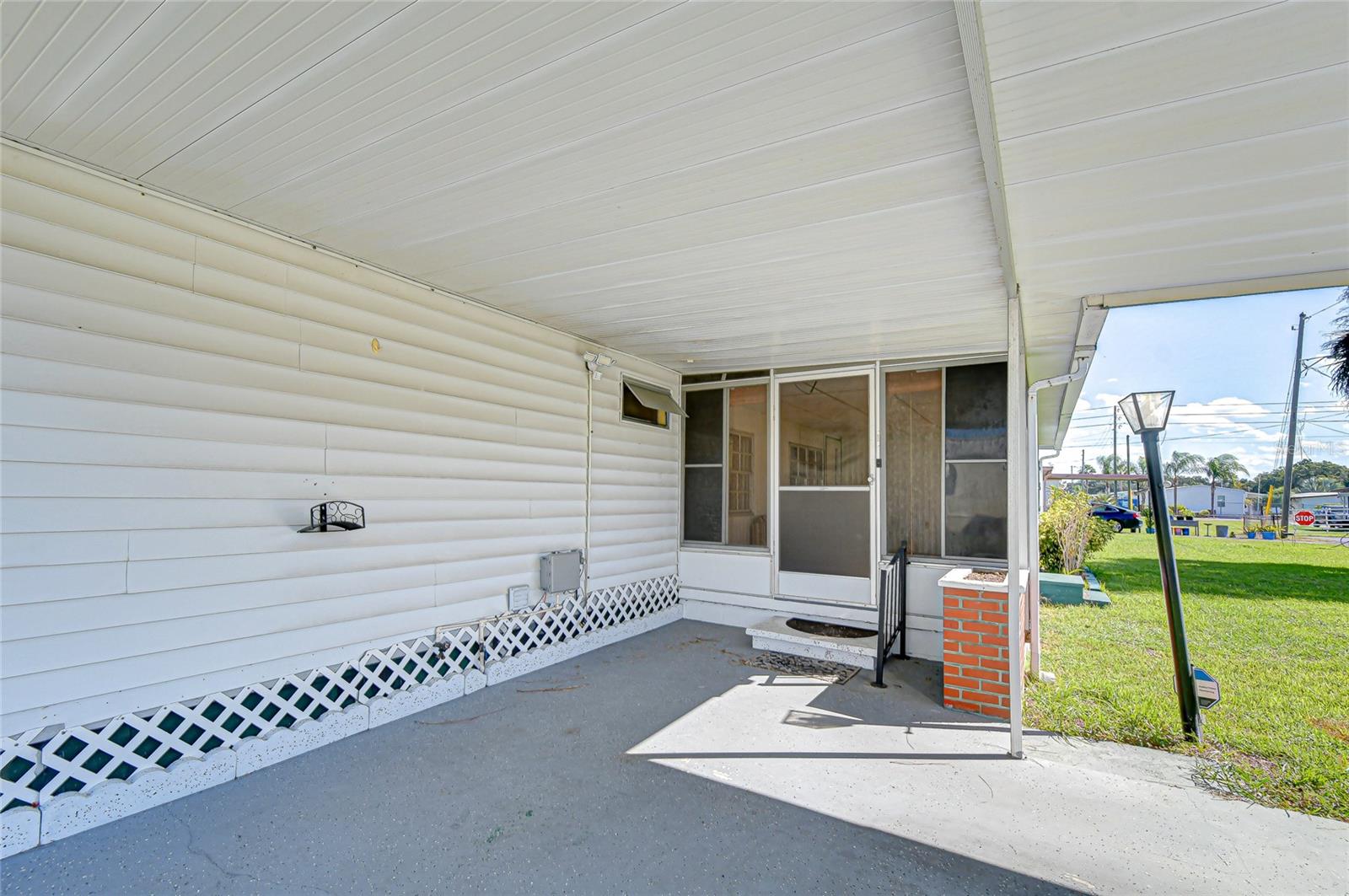 39153 HILLCREST DR, ZEPHYRHILLS, FL, 33542