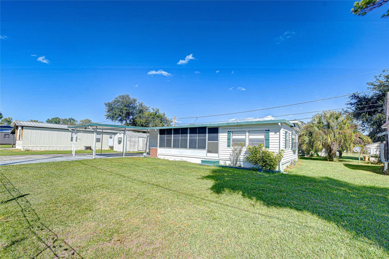 39153 HILLCREST DR, ZEPHYRHILLS, FL, 33542