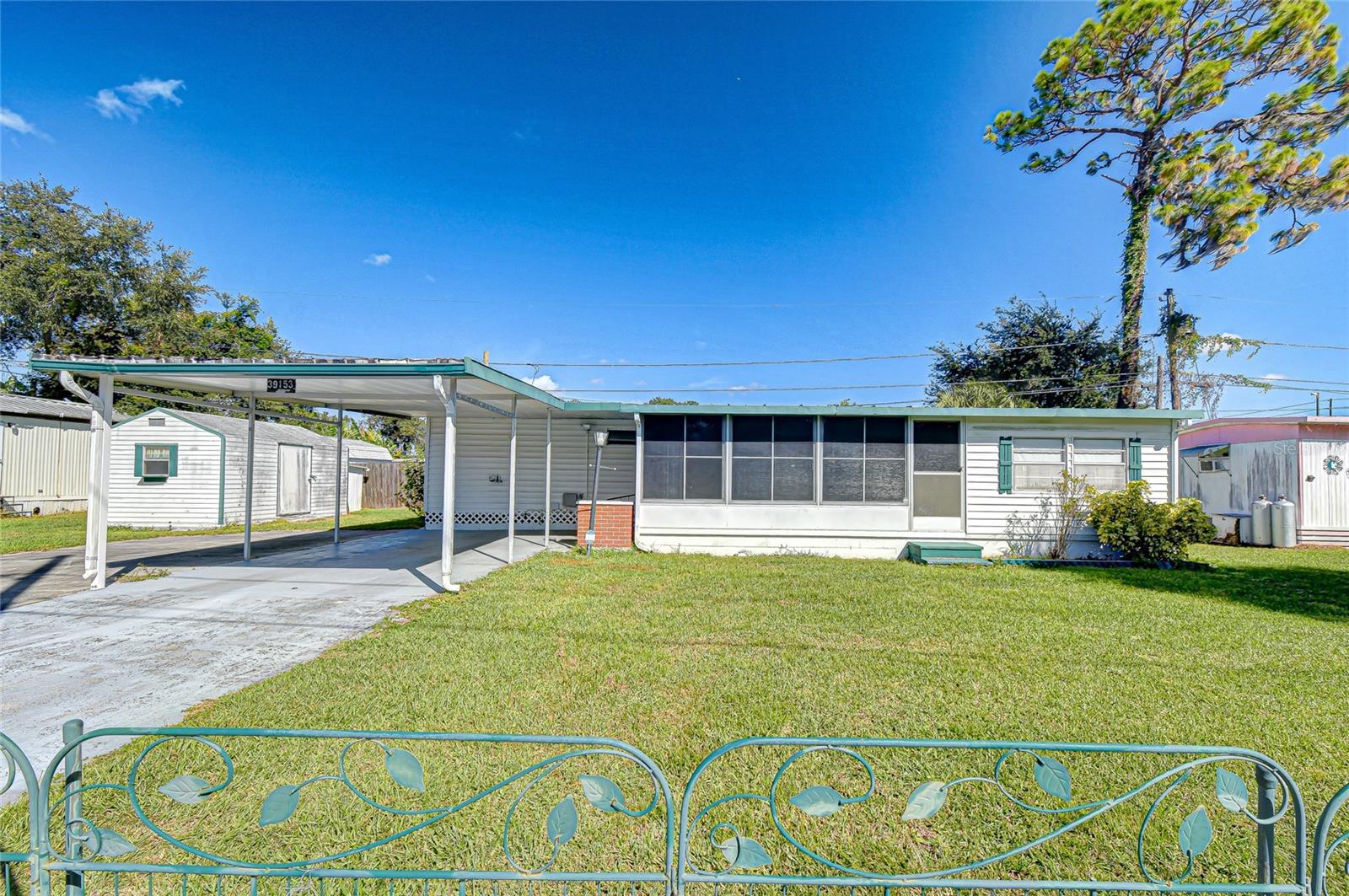 39153 HILLCREST DR, ZEPHYRHILLS, FL, 33542