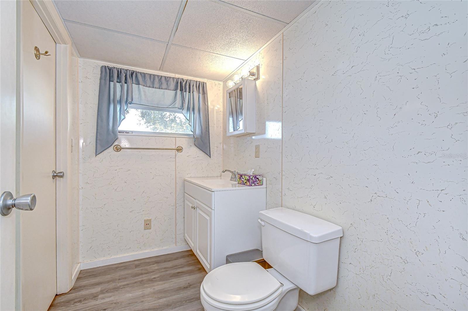 39153 HILLCREST DR, ZEPHYRHILLS, FL, 33542