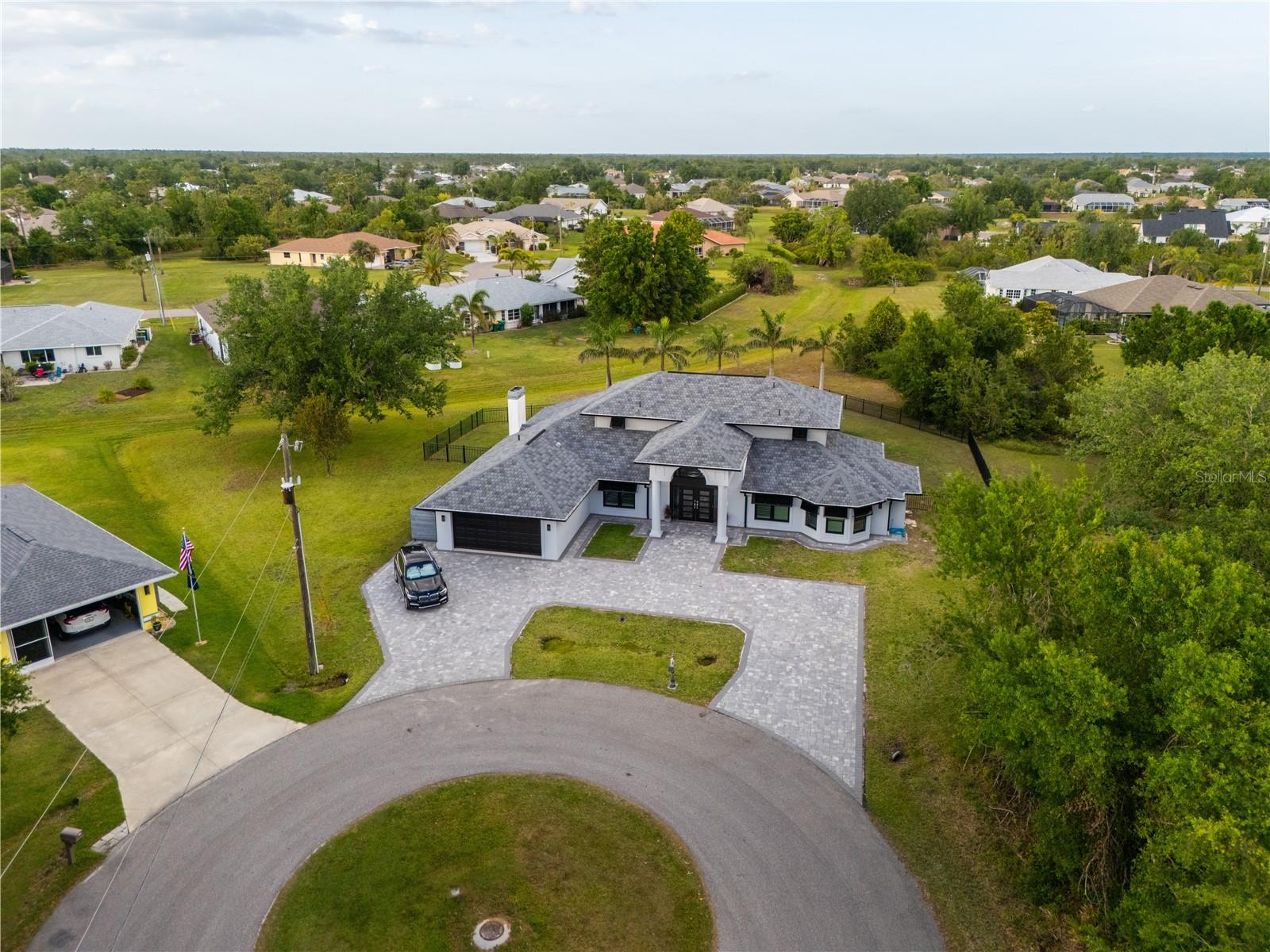 384 VIEDMA ST, PUNTA GORDA, FL, 33983