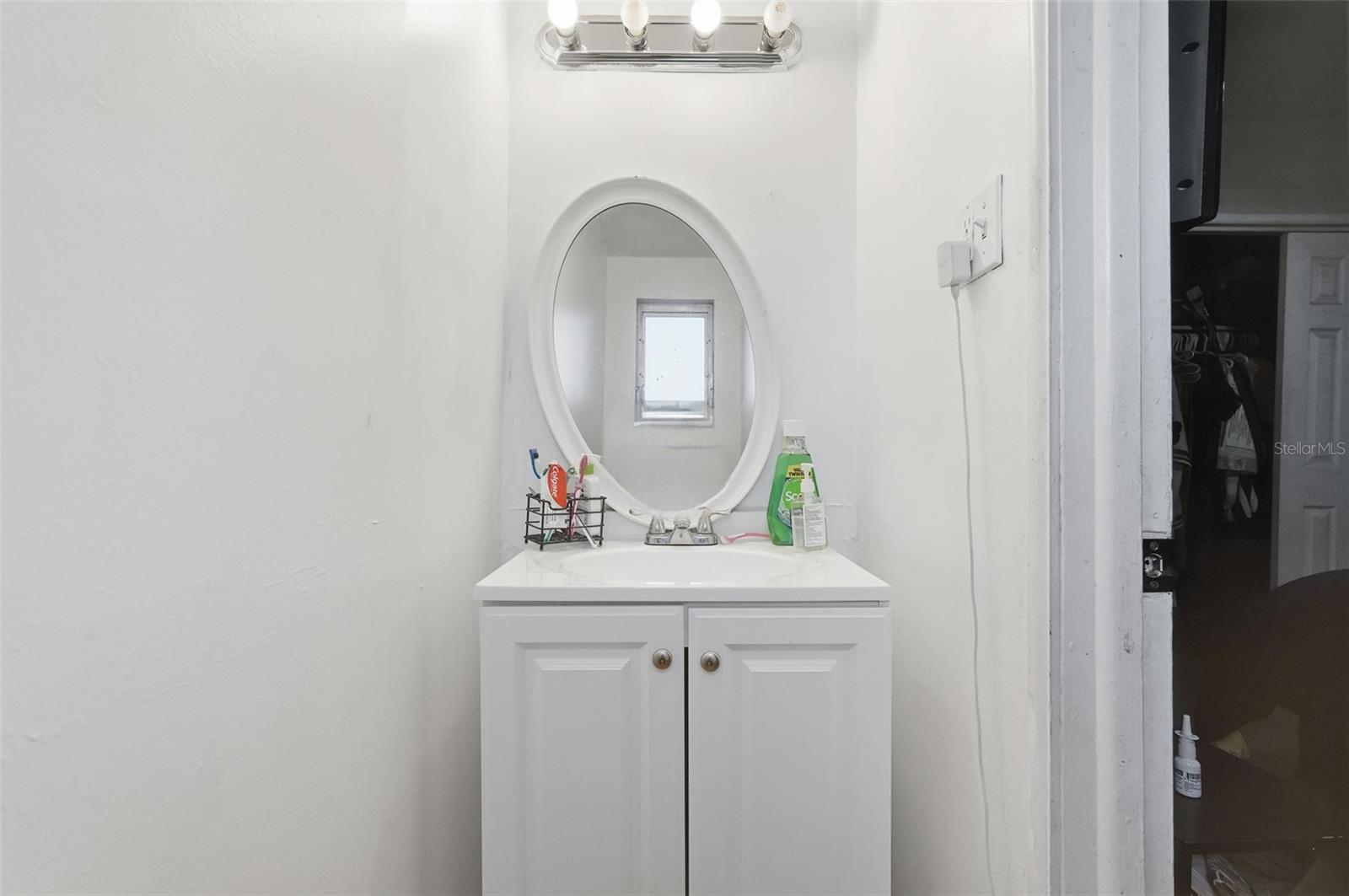 8148 BAYOU DR, SEMINOLE, FL, 33777