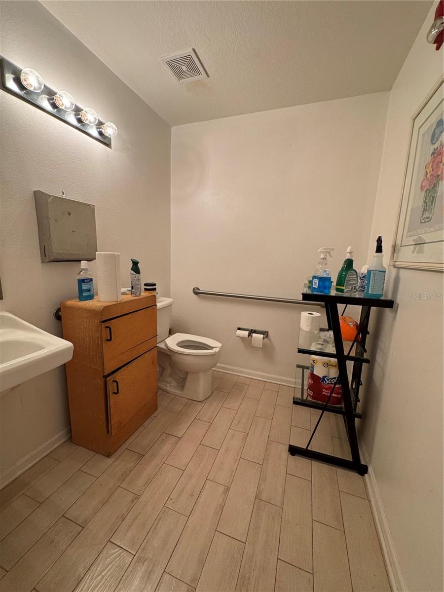 121 TRIPLE DIAMOND BLVD #4, NORTH VENICE, FL, 34275