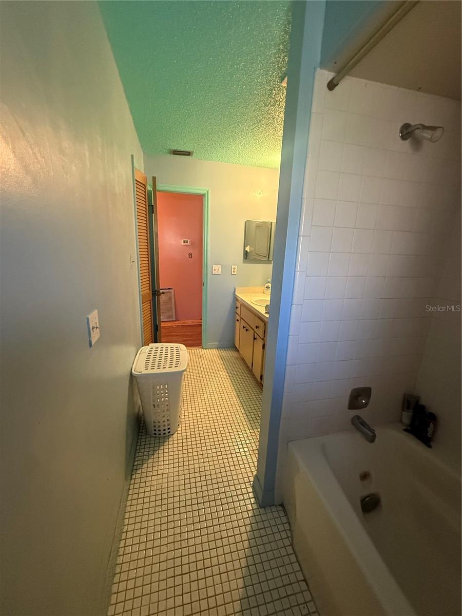 4930 HAITI CIR #8, ORLANDO, FL, 32808