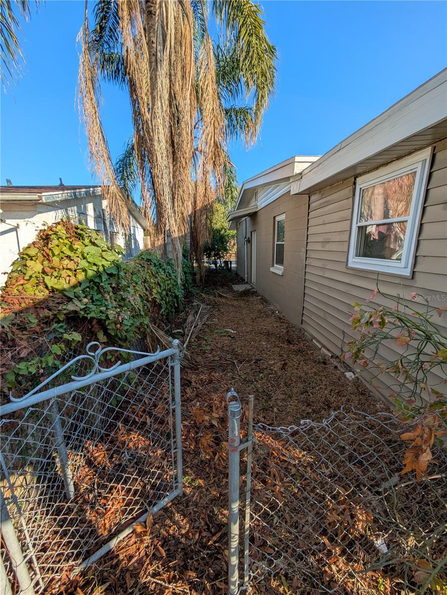 1817 MERIDEL AVE, TAMPA, FL, 33612