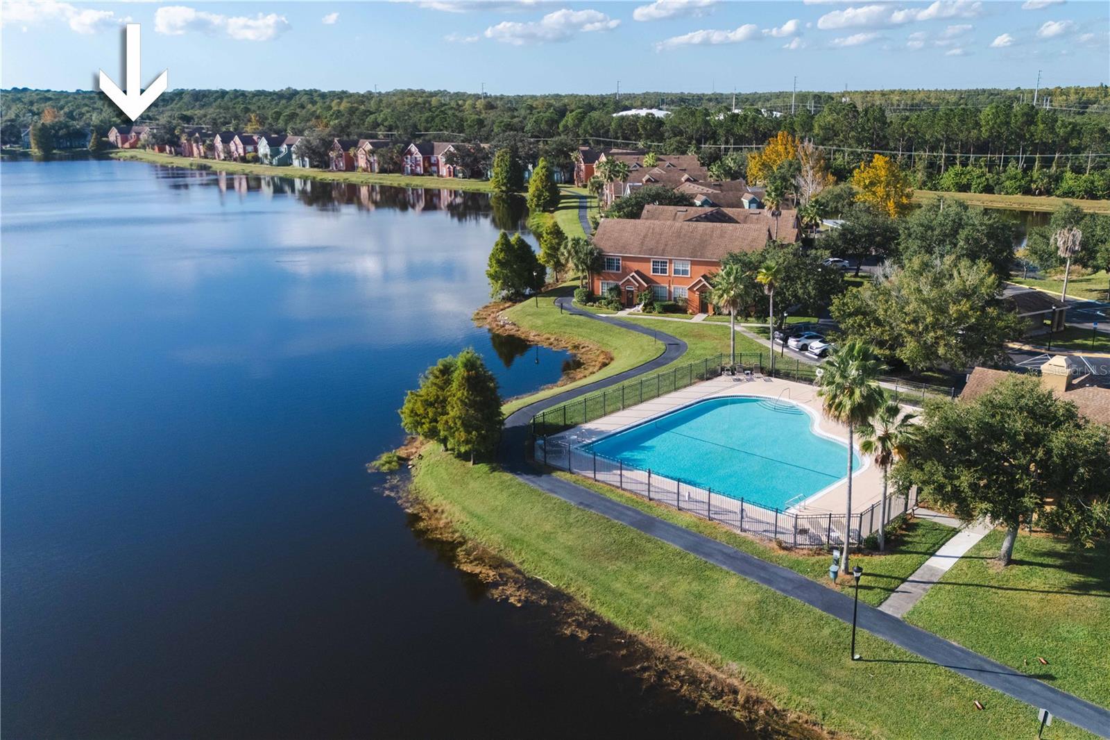 9260 LAKE CHASE ISLAND WAY, TAMPA, FL, 33626