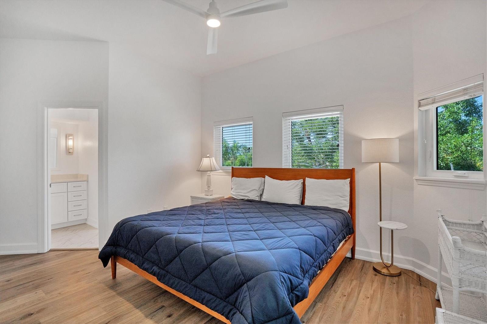 D6144445 Property Photo