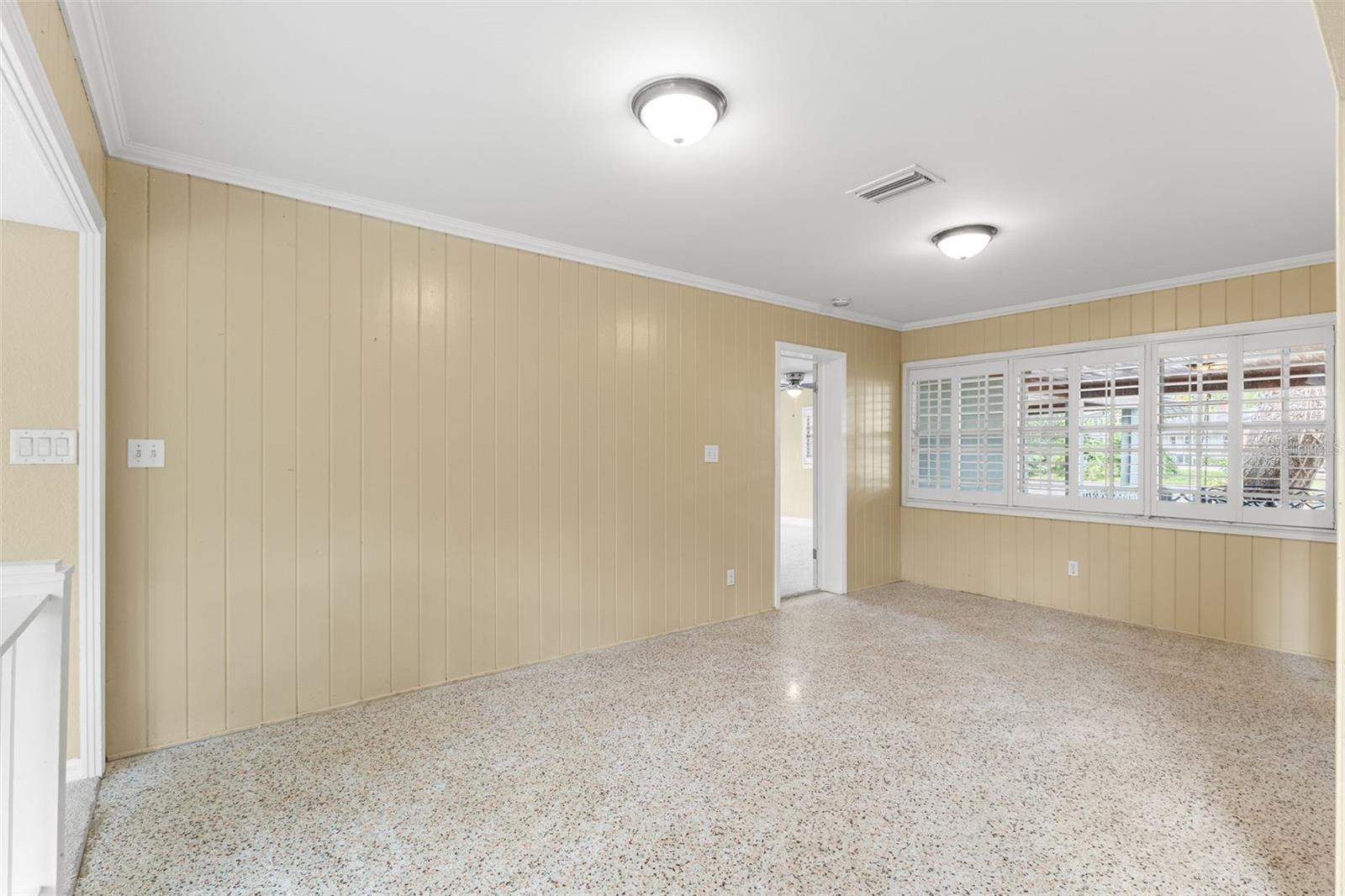 317 BRENTWOOD DR, TEMPLE TERRACE, FL, 33617