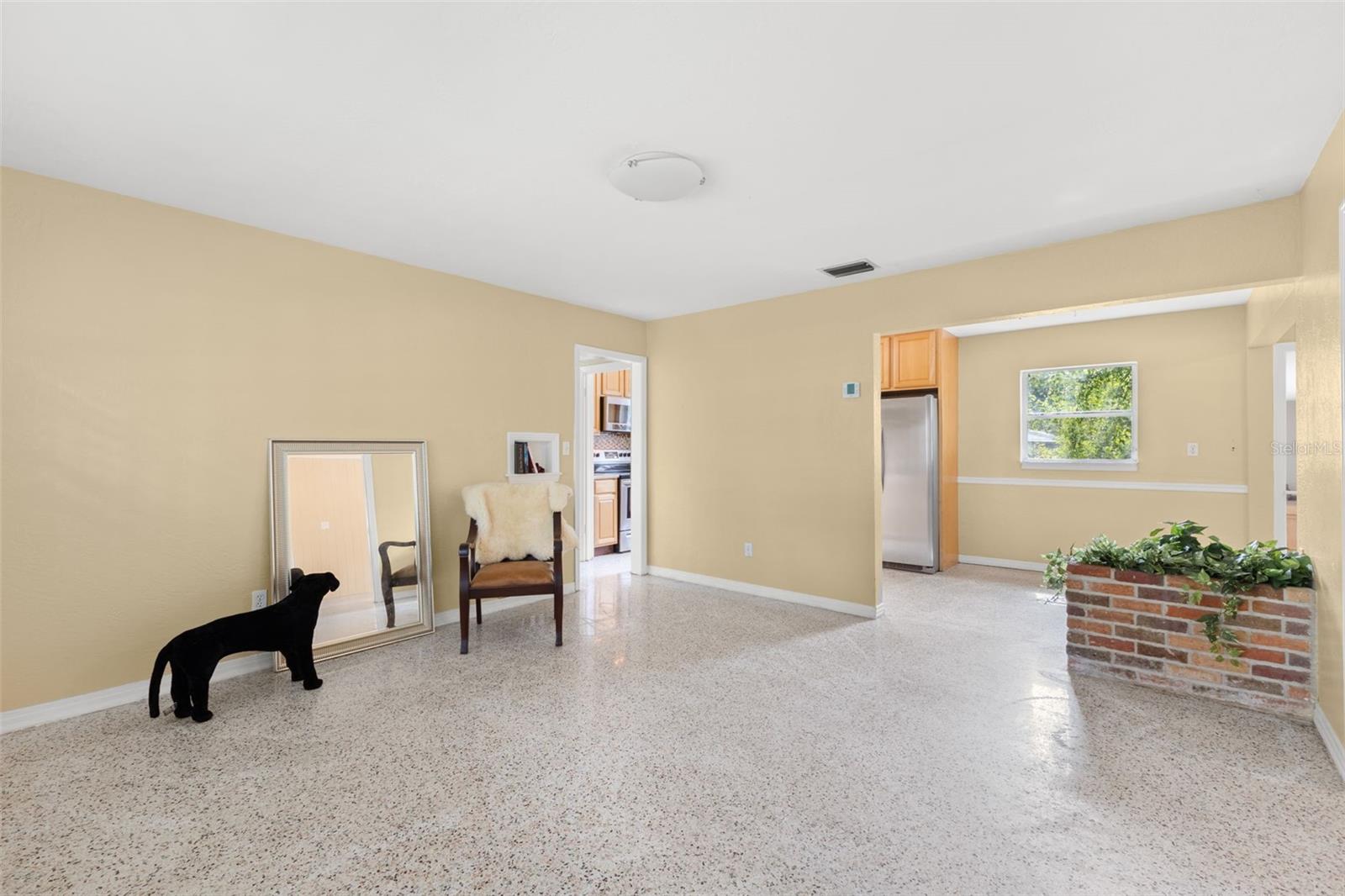 317 BRENTWOOD DR, TEMPLE TERRACE, FL, 33617