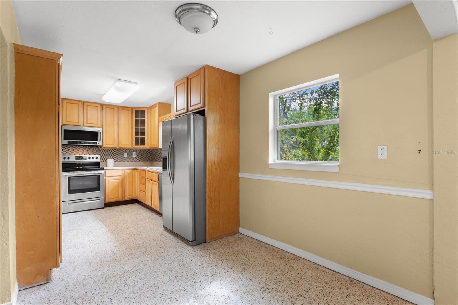 317 BRENTWOOD DR, TEMPLE TERRACE, FL, 33617