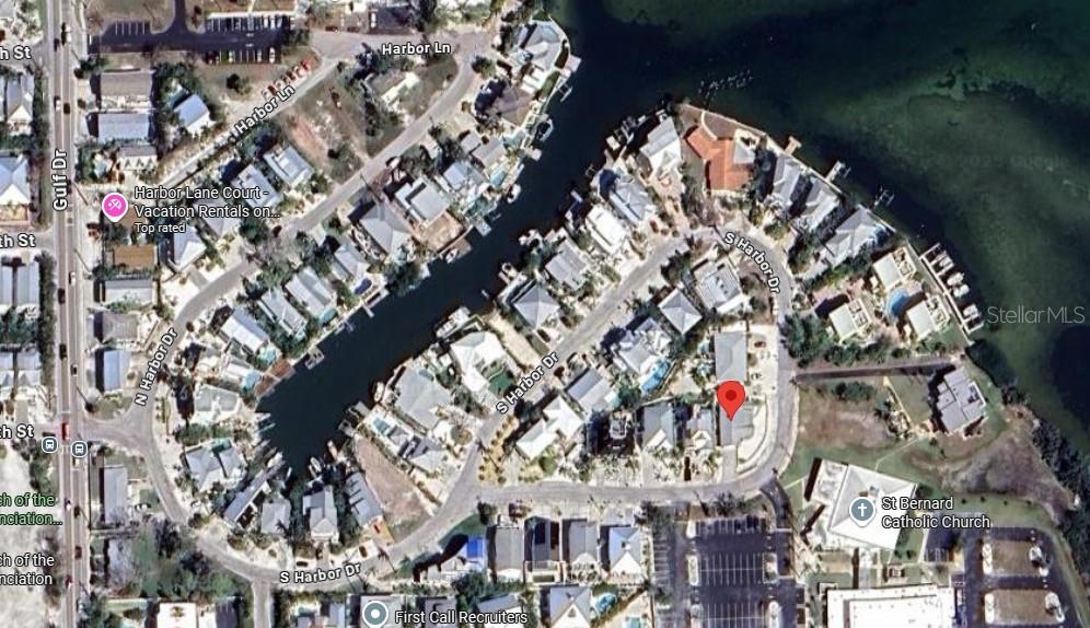 237 S HARBOR DR, HOLMES BEACH, FL, 34217