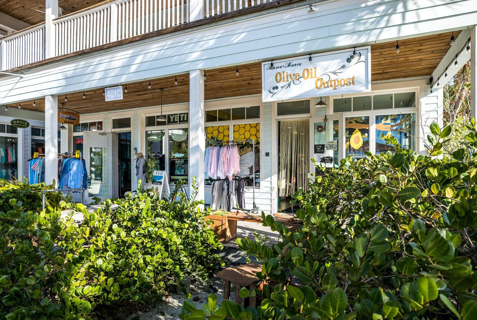 8711 51ST AVE W, BRADENTON, FL, 34210