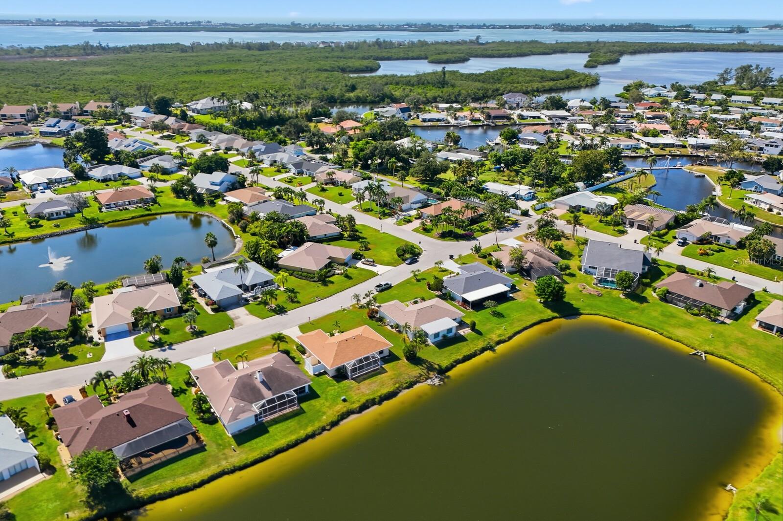 8711 51ST AVE W, BRADENTON, FL, 34210