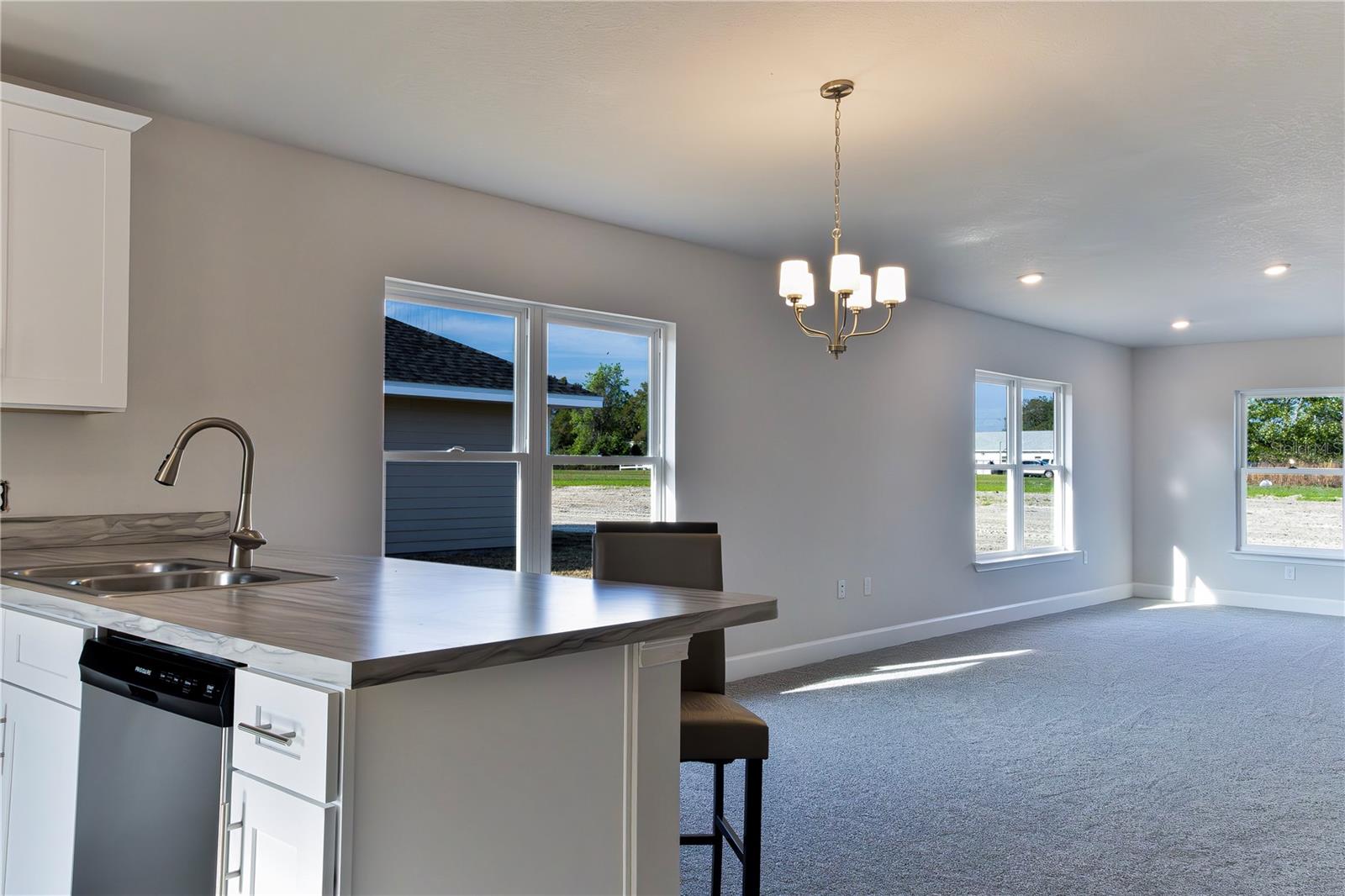 3318 E IRIS LN, BELL, FL, 32619