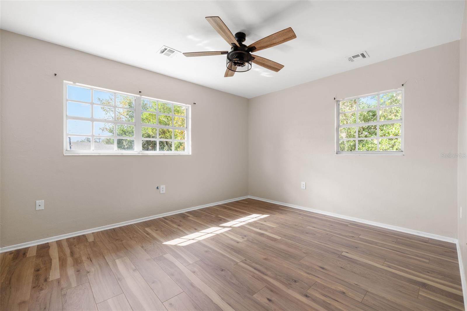 36908 CENTER AVE, DADE CITY, FL, 33525