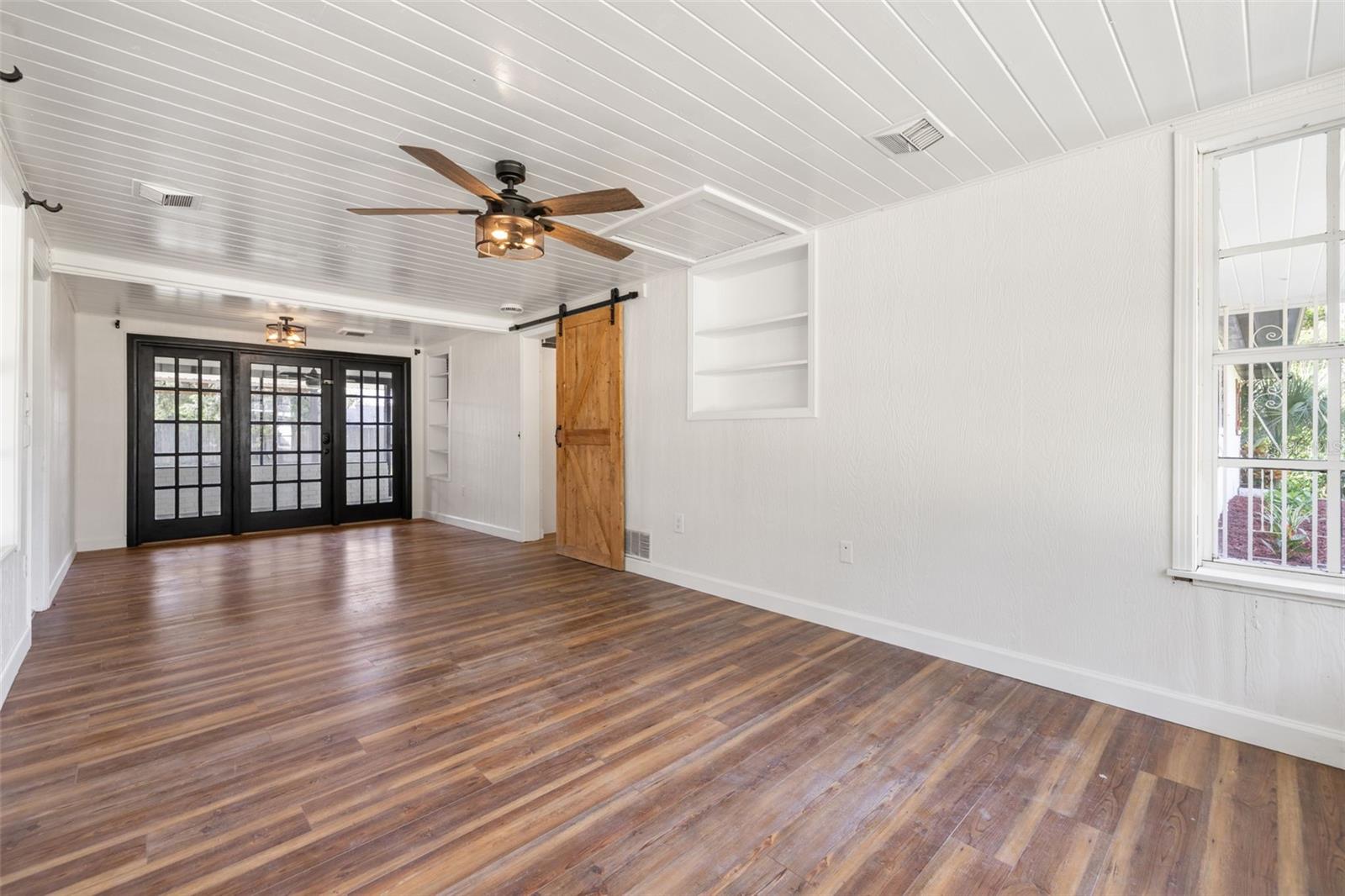 36908 CENTER AVE, DADE CITY, FL, 33525