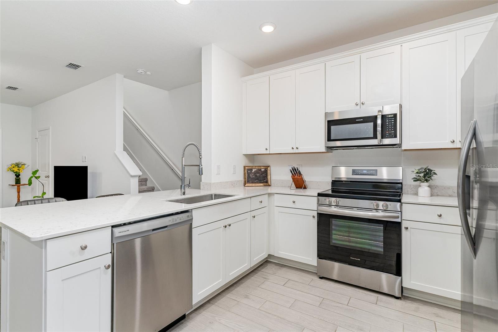 710 NW 126TH TER, NEWBERRY, FL, 32669