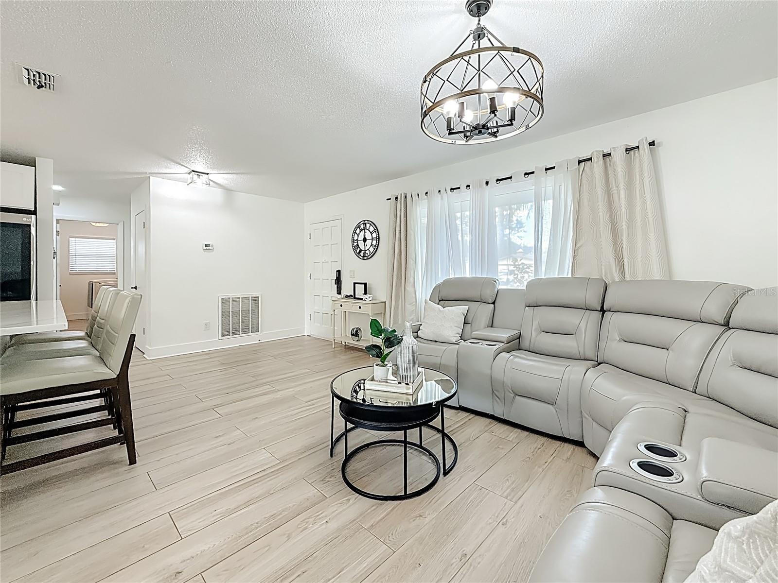 2071 BUTTERNUT CIR E, CLEARWATER, FL, 33763