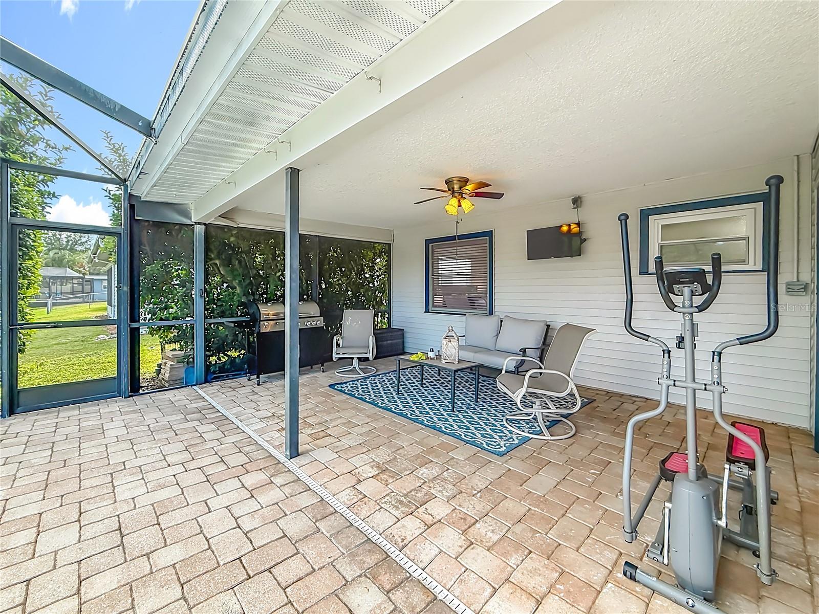 2071 BUTTERNUT CIR E, CLEARWATER, FL, 33763