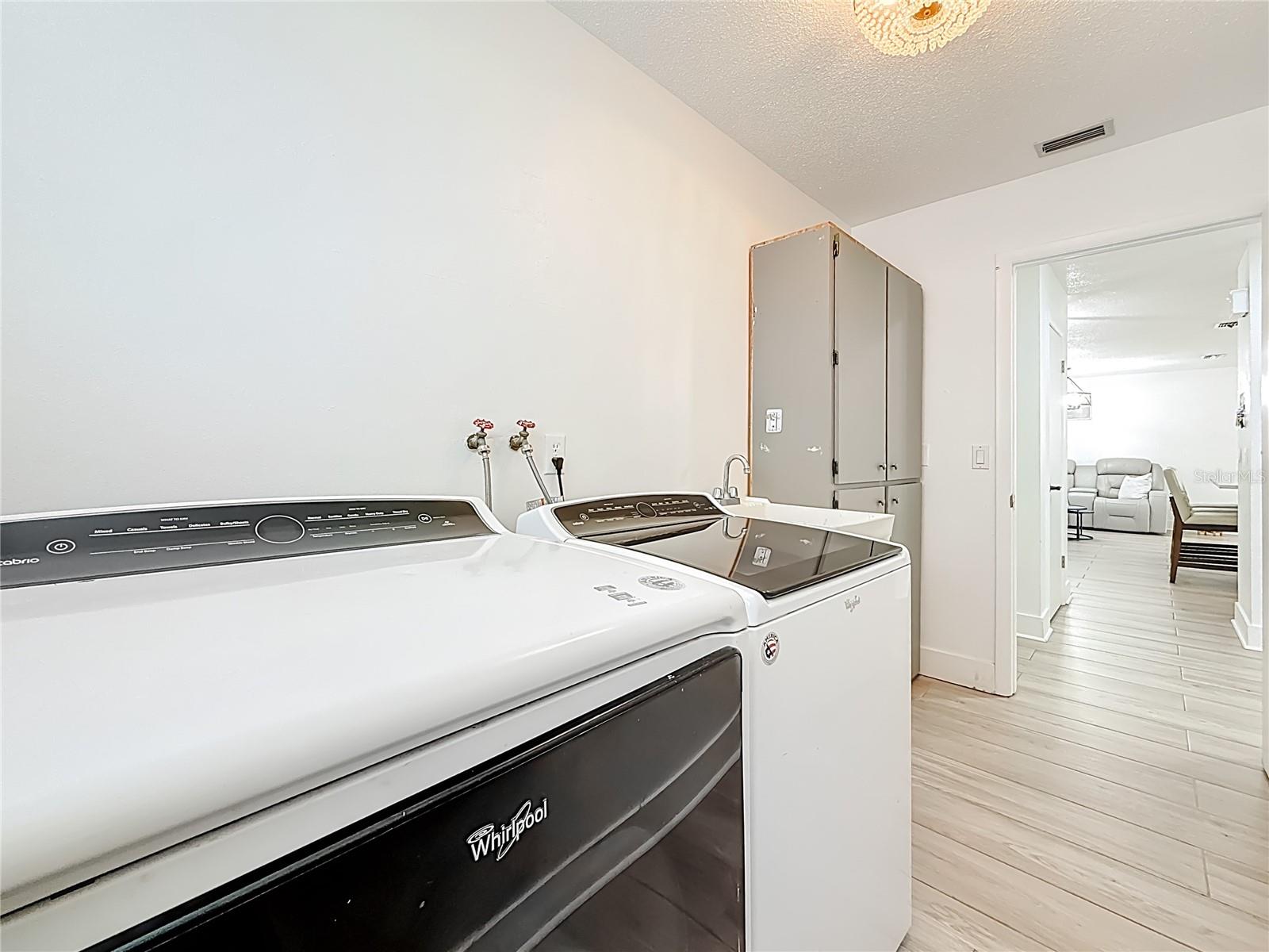 2071 BUTTERNUT CIR E, CLEARWATER, FL, 33763