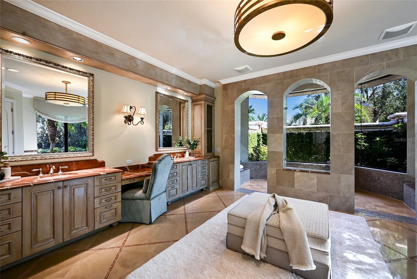 A4669934 Property Photo