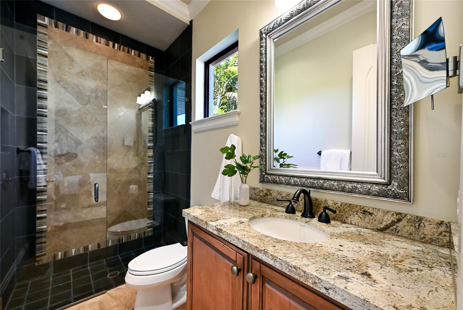 A4669934 Property Photo