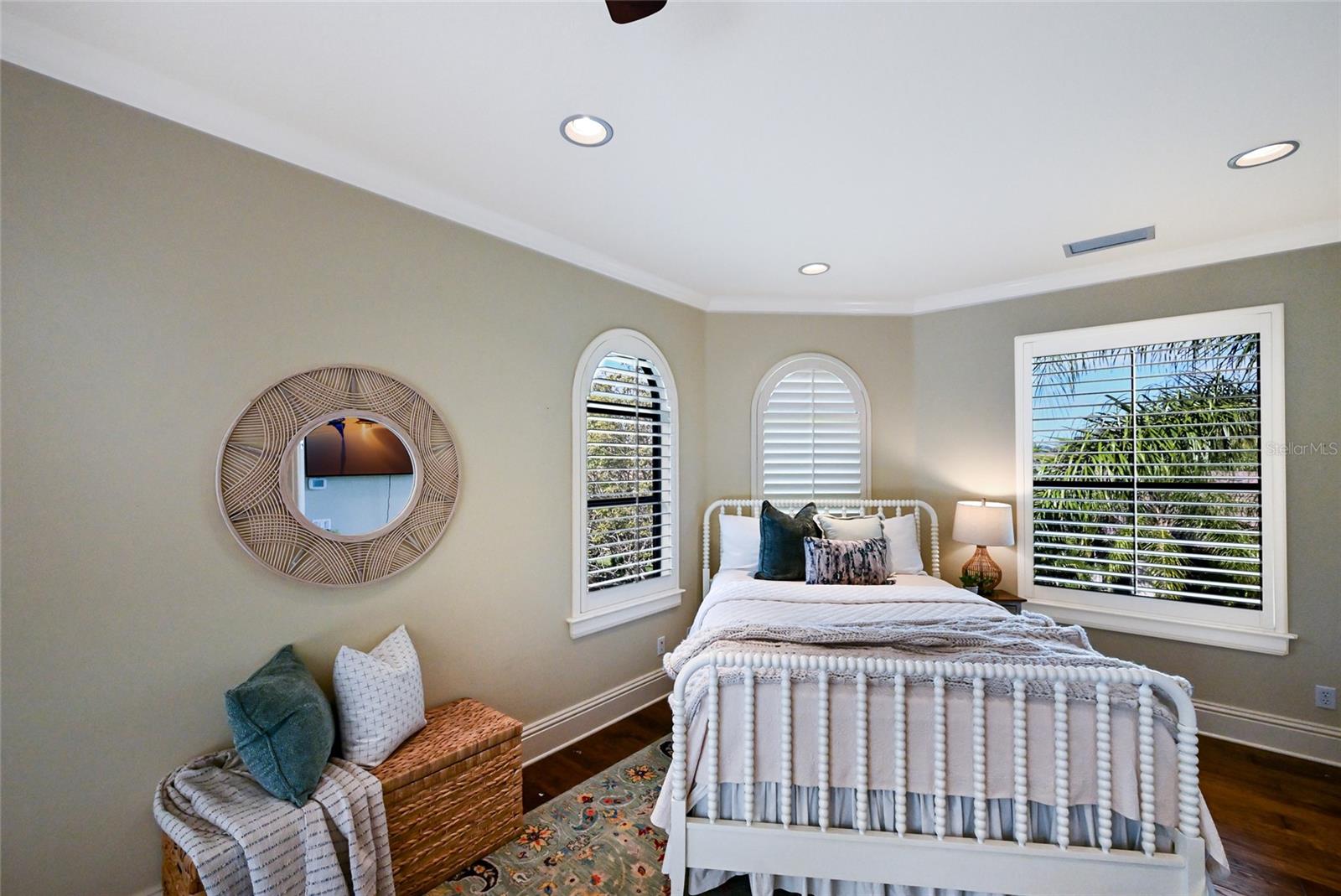 A4669934 Property Photo