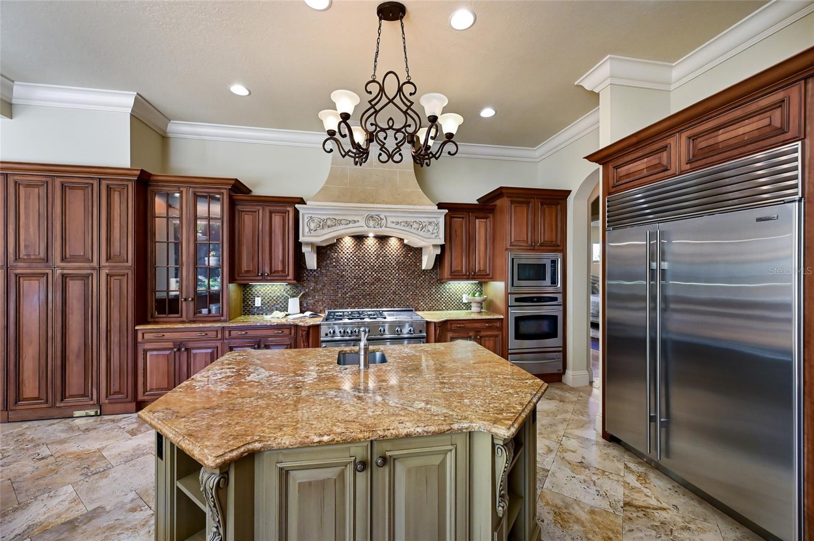 A4669934 Property Photo