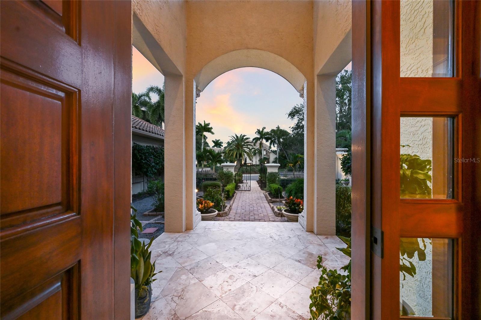 A4669934 Property Photo