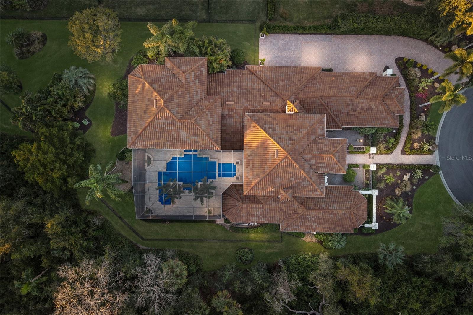 A4669934 Property Photo