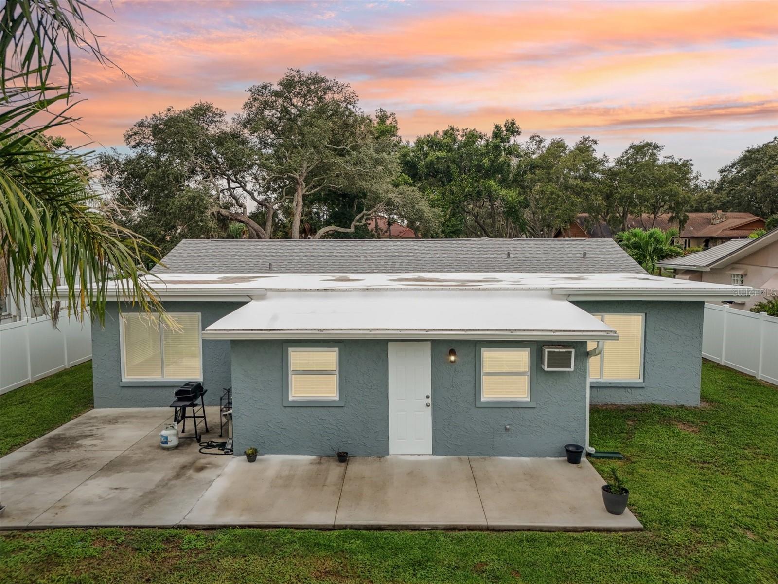 1004-1 PENINSULA AVE, TARPON SPRINGS, FL, 34689