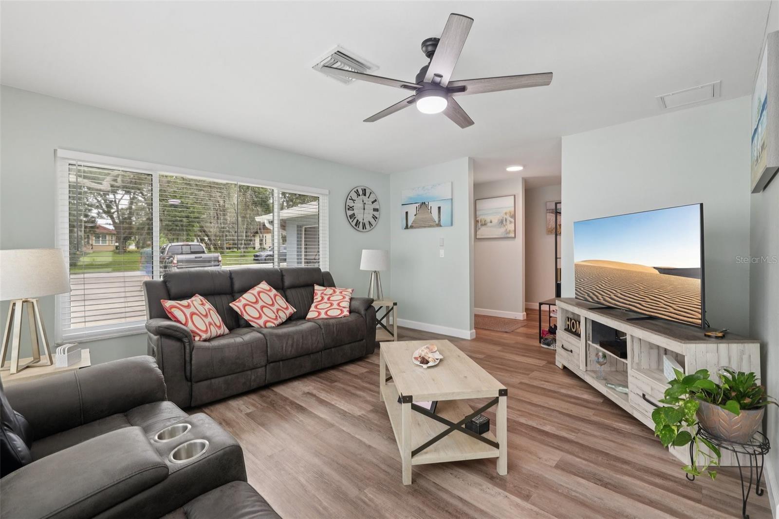 1004-1 PENINSULA AVE, TARPON SPRINGS, FL, 34689