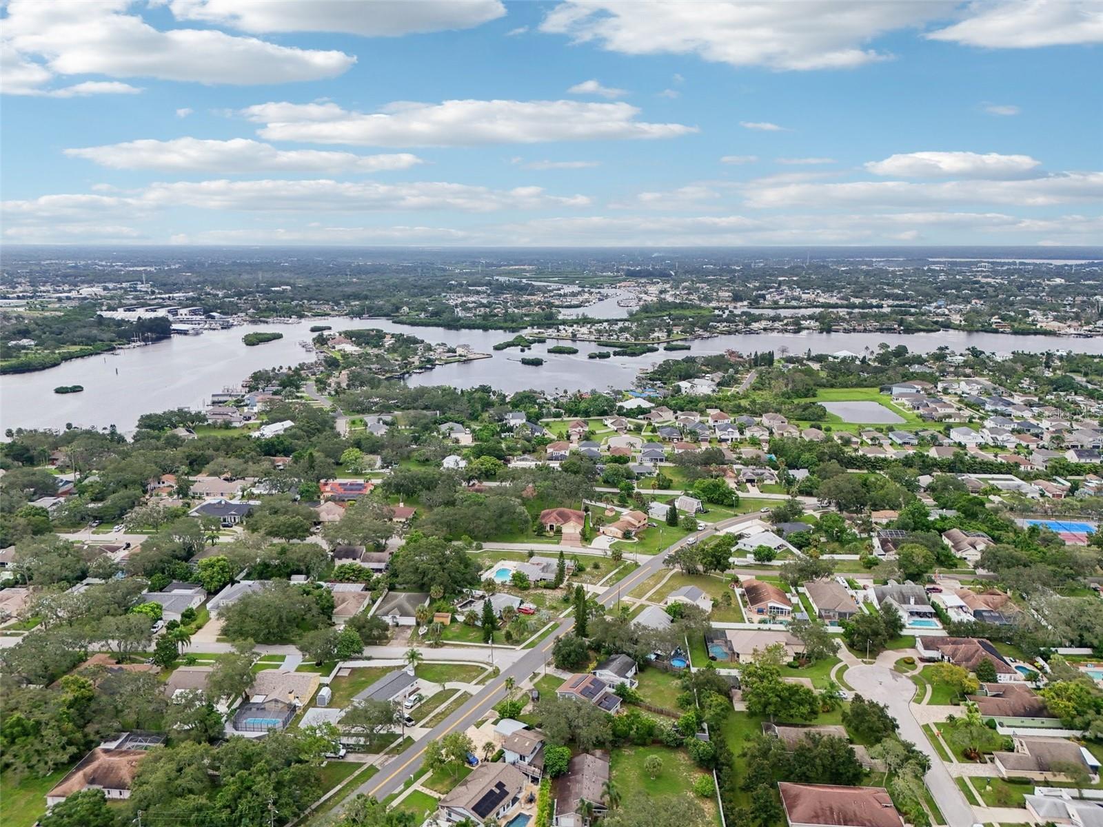 1004-1 PENINSULA AVE, TARPON SPRINGS, FL, 34689