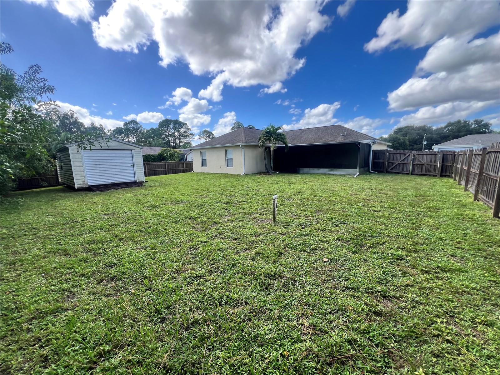 421 NW HELICON AVE NW, PALM BAY, FL, 32907