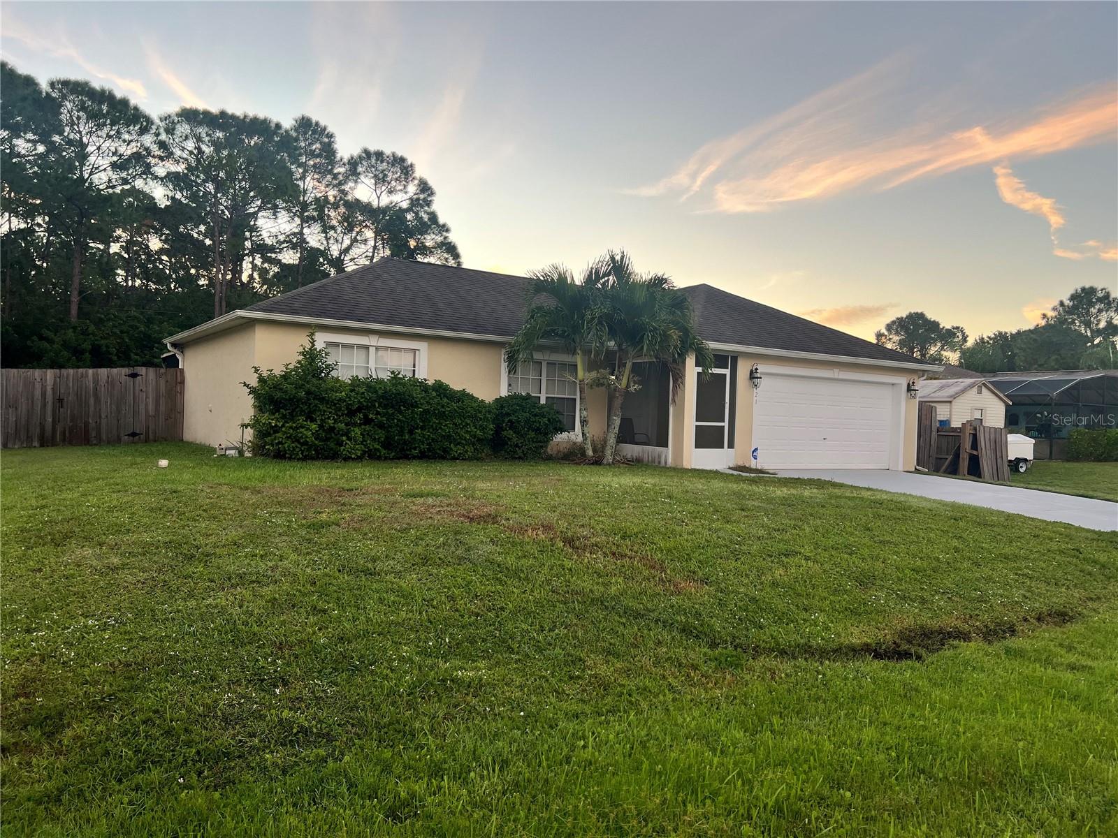 421 NW HELICON AVE NW, PALM BAY, FL, 32907