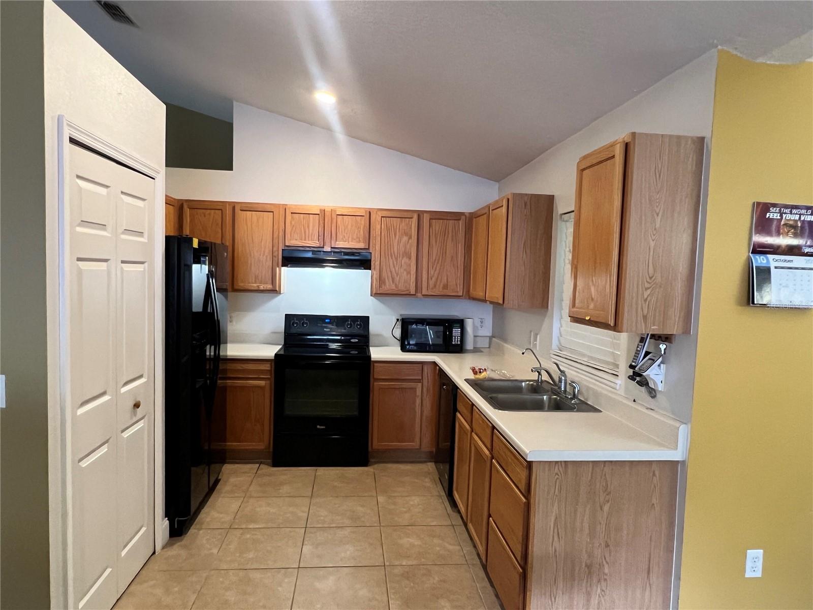 421 NW HELICON AVE NW, PALM BAY, FL, 32907