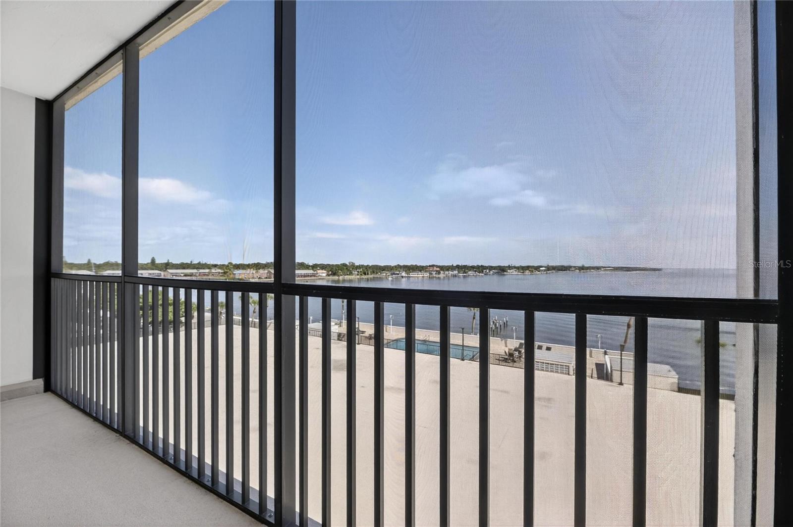 7100 SUNSHINE SKYWAY LN S #503, ST PETERSBURG, FL, 33711