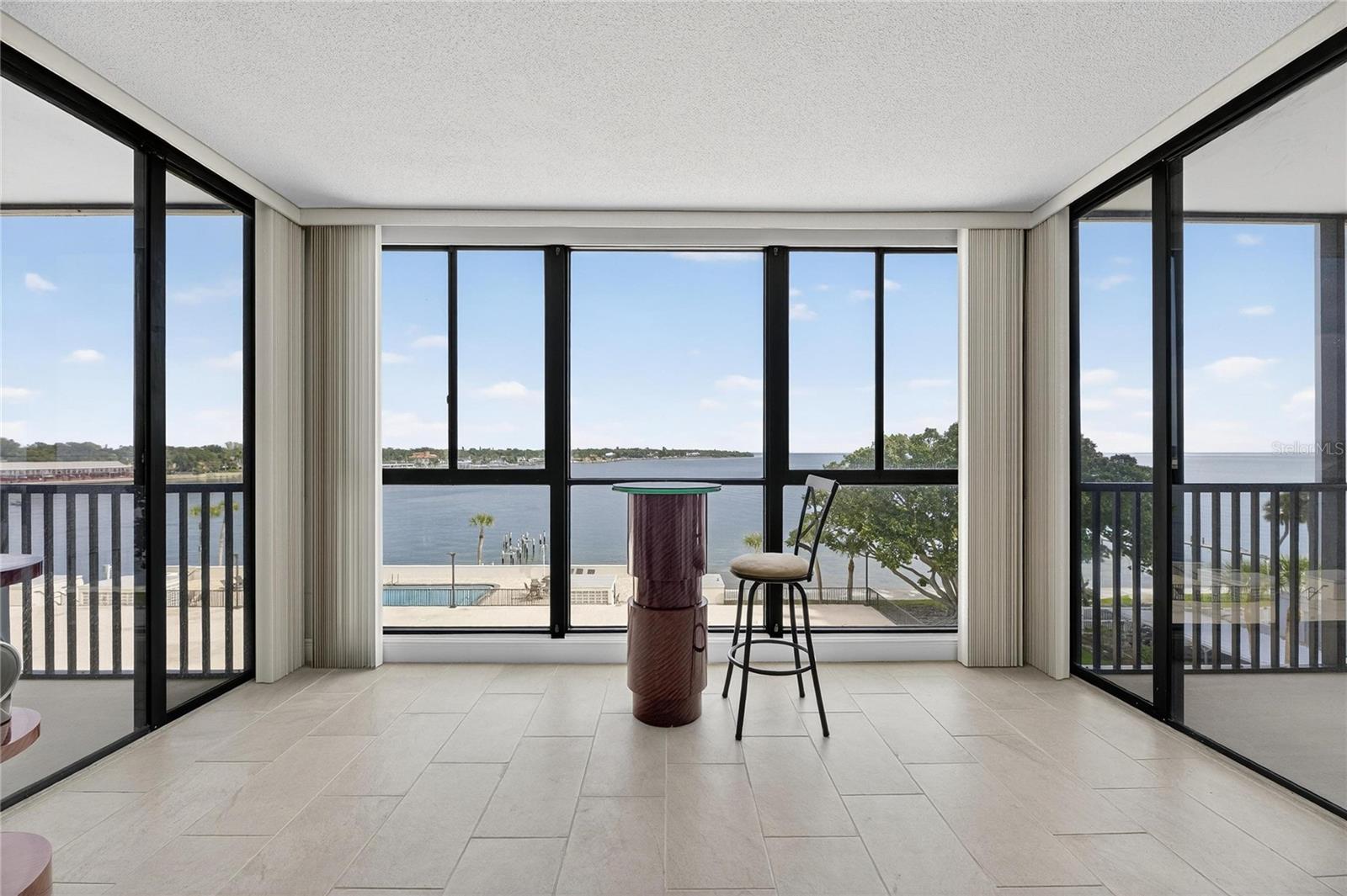 7100 SUNSHINE SKYWAY LN S #503, ST PETERSBURG, FL, 33711