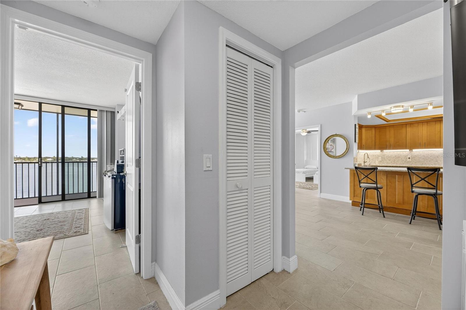 7100 SUNSHINE SKYWAY LN S #503, ST PETERSBURG, FL, 33711